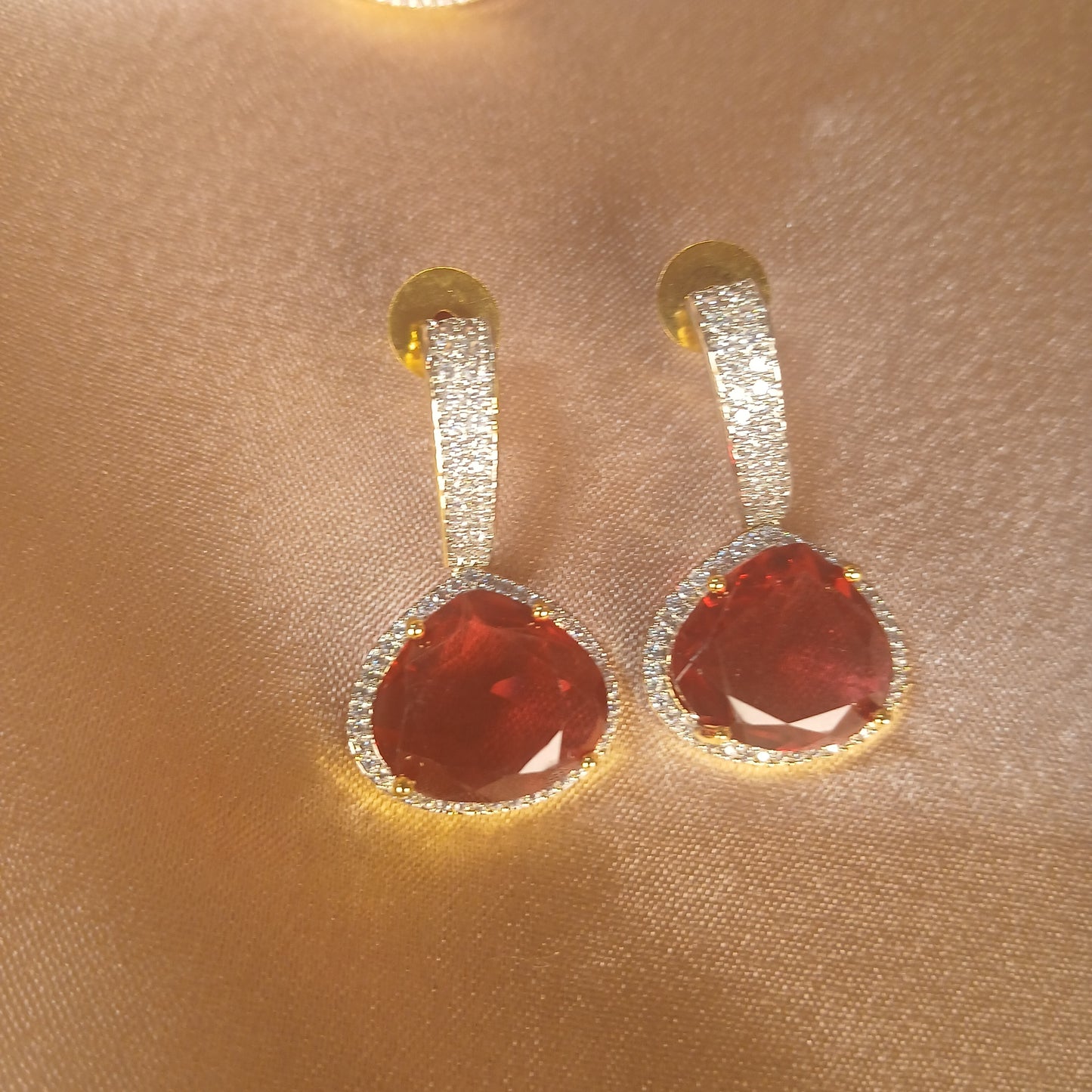 Red Stone & American Diamond Pendant Set