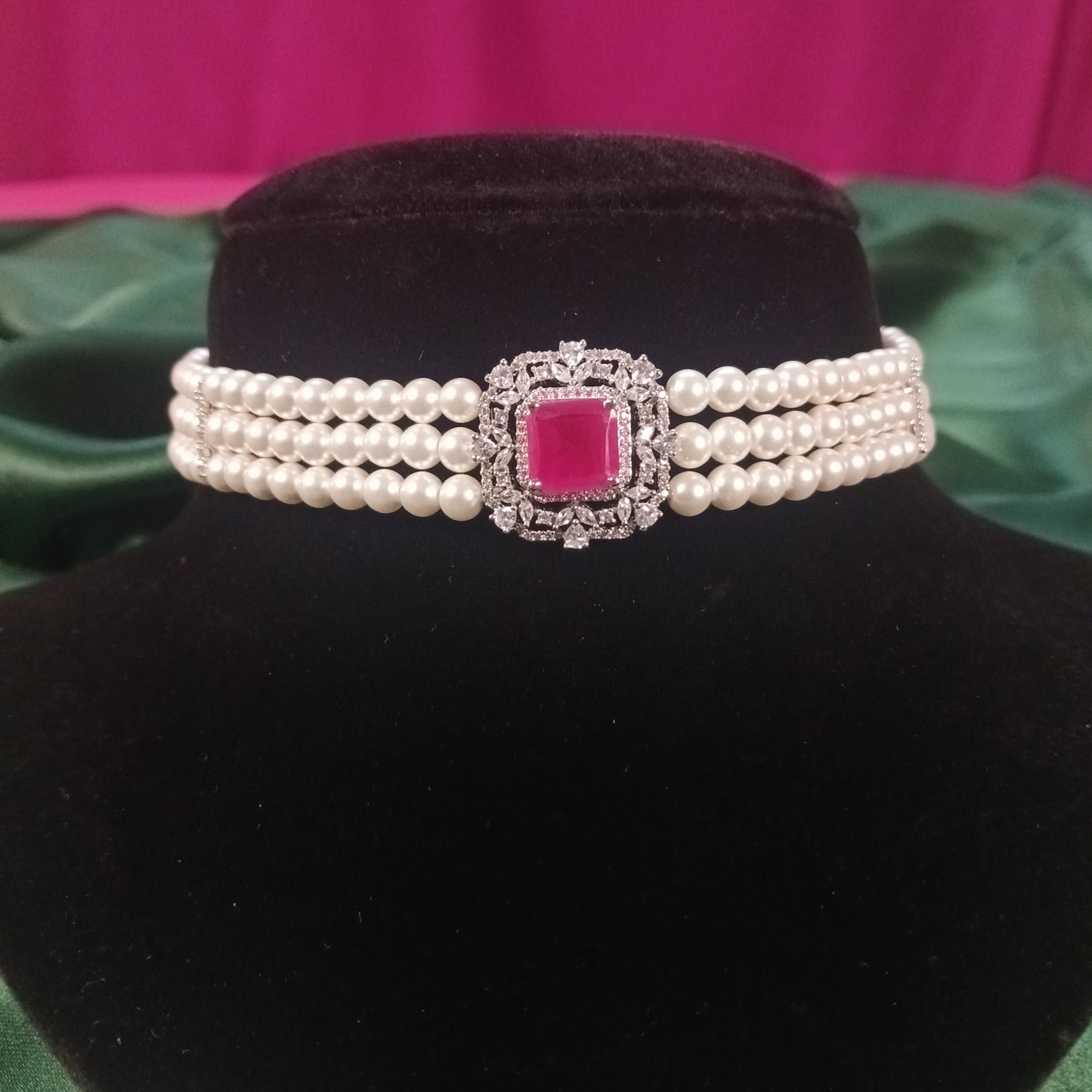 Pearl Whisper Choker