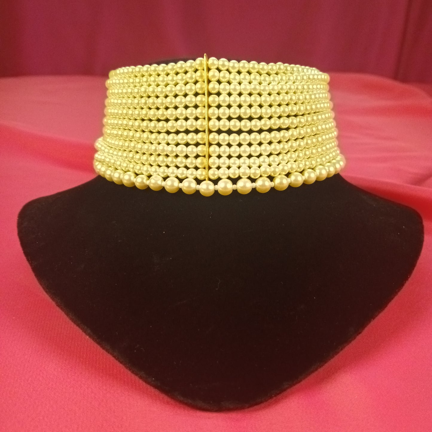 Ivory Grace Pearl Choker