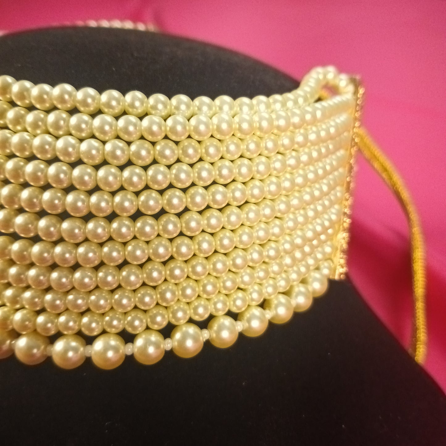 Ivory Grace Pearl Choker