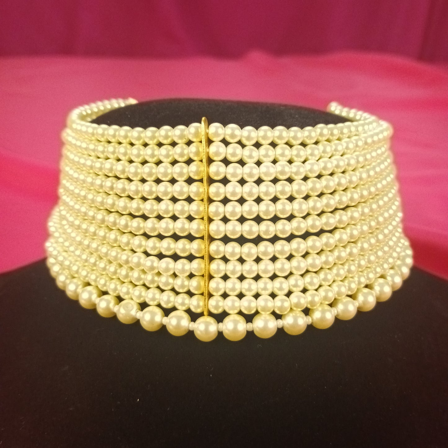 Ivory Grace Pearl Choker