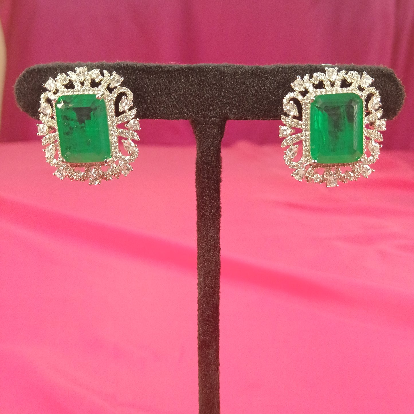 Shehzadi Pearl Choker