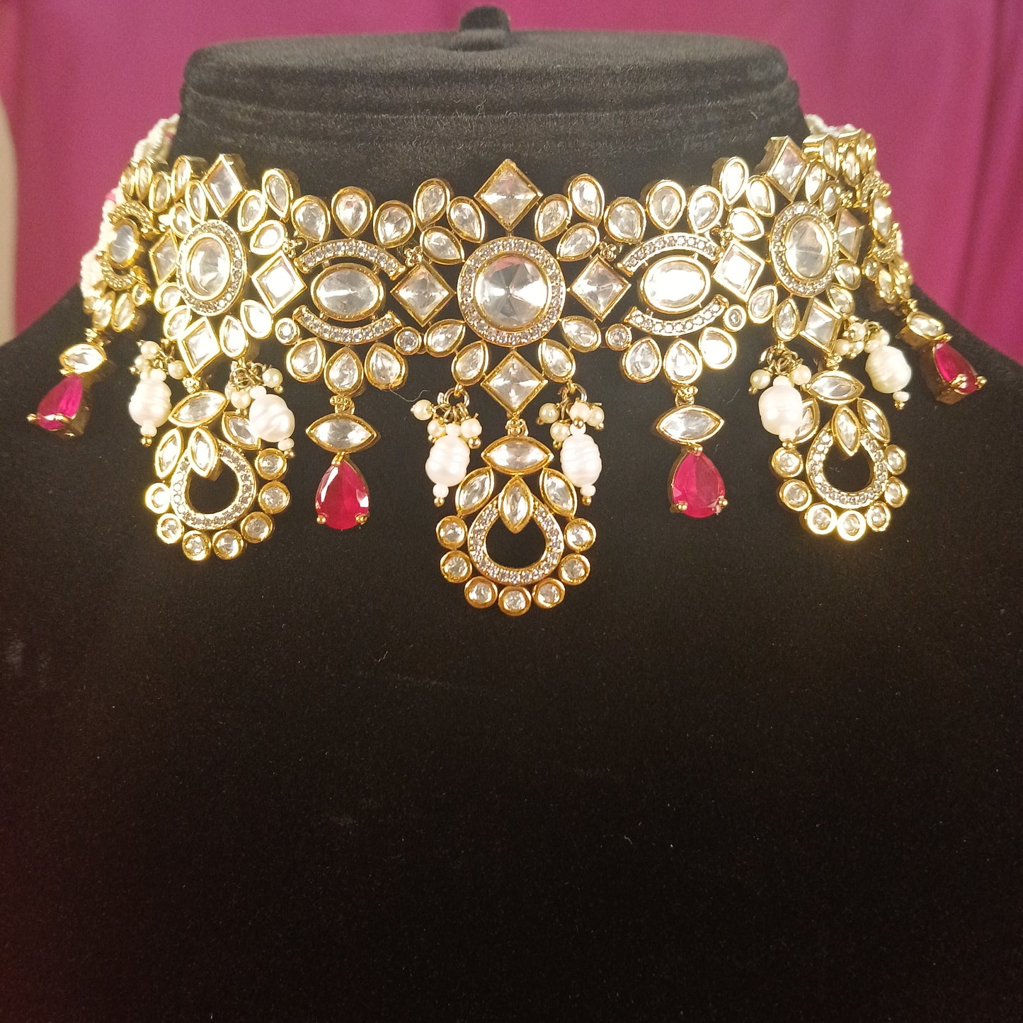 Riwaayat Polki Choker