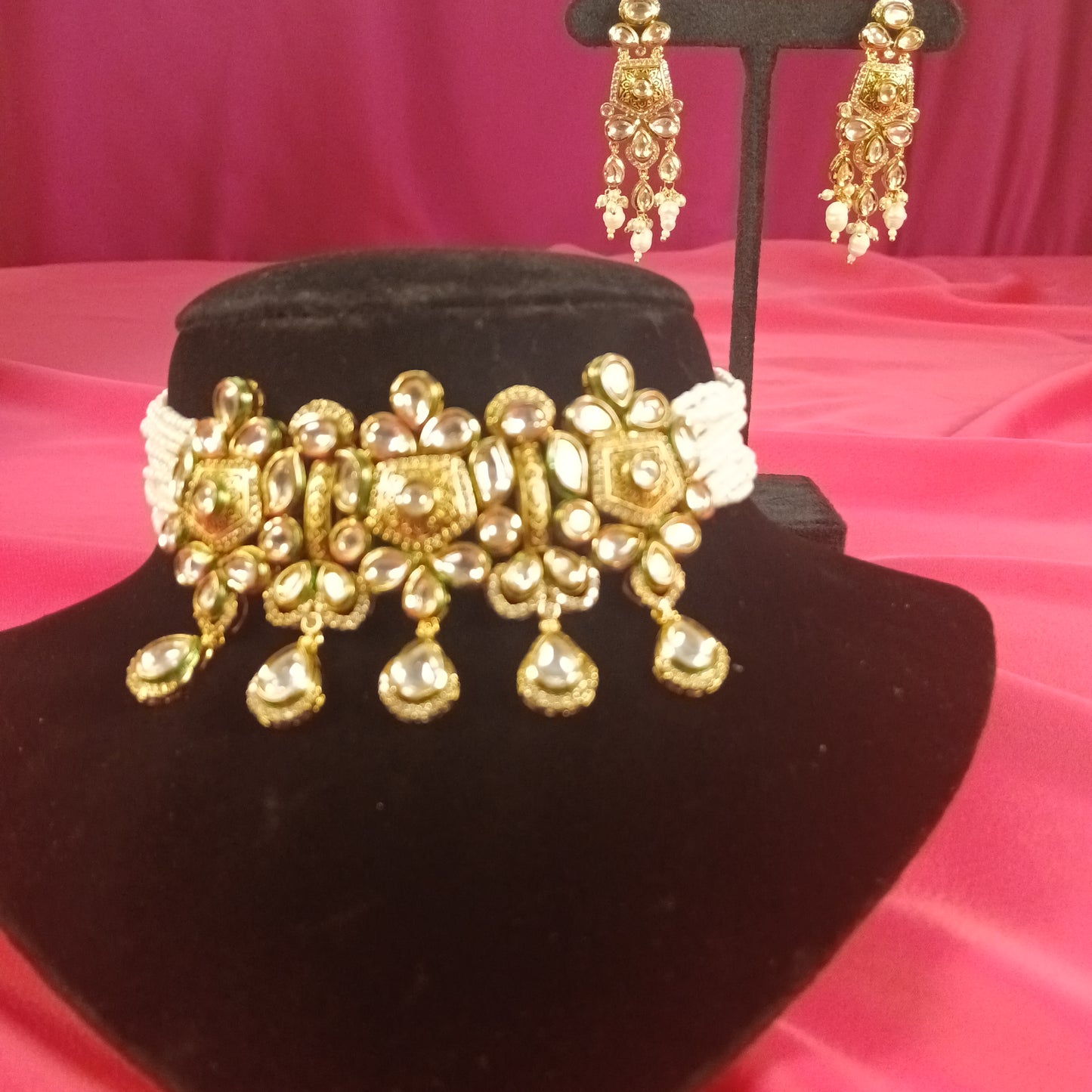 Gul-E-Noor Polki Choker