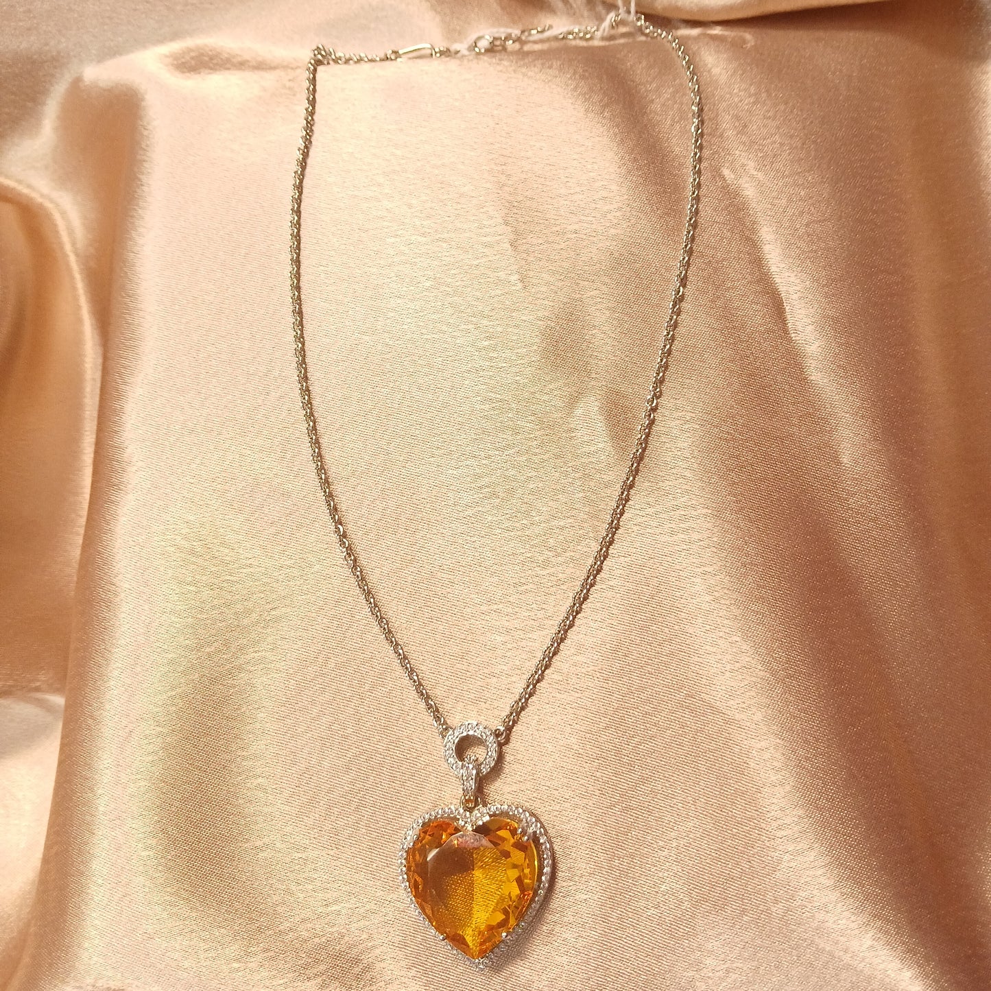 Whisper of the Ocean Pendant set -Yellow