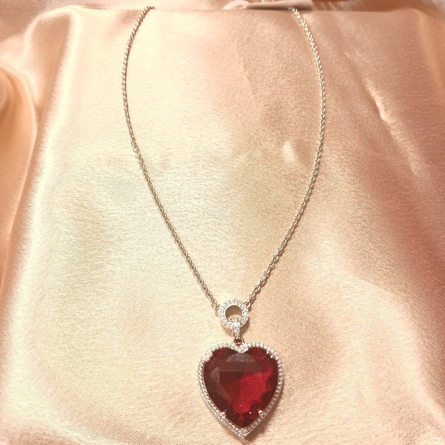 Whisper of the Ocean Pendant set -Red