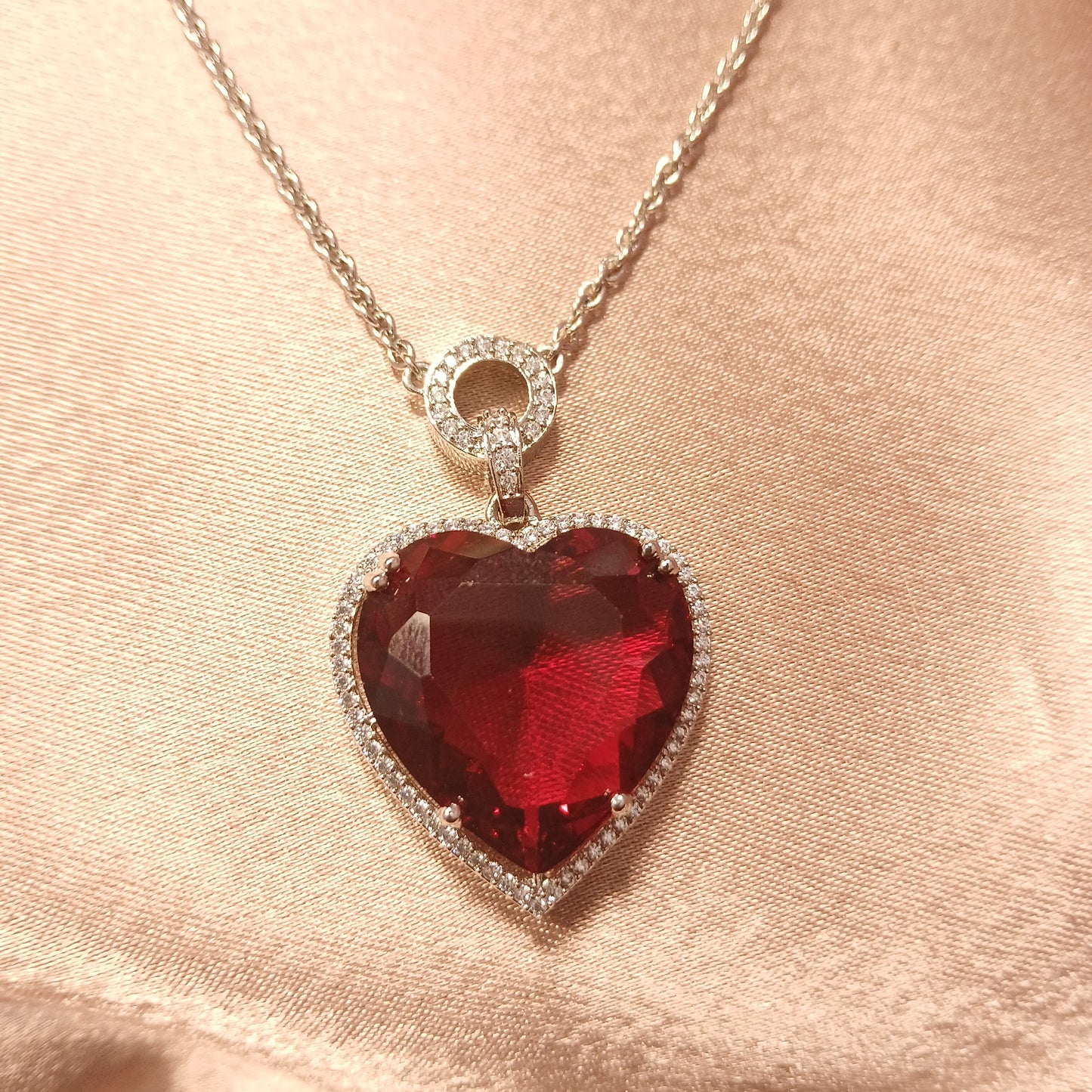 Whisper of the Ocean Pendant set -Red