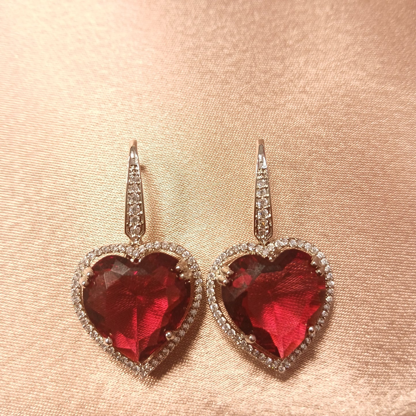 Whisper of the Ocean Pendant set -Red
