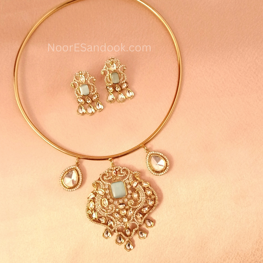 Indian Pendant Big with Haslee -Light Blue