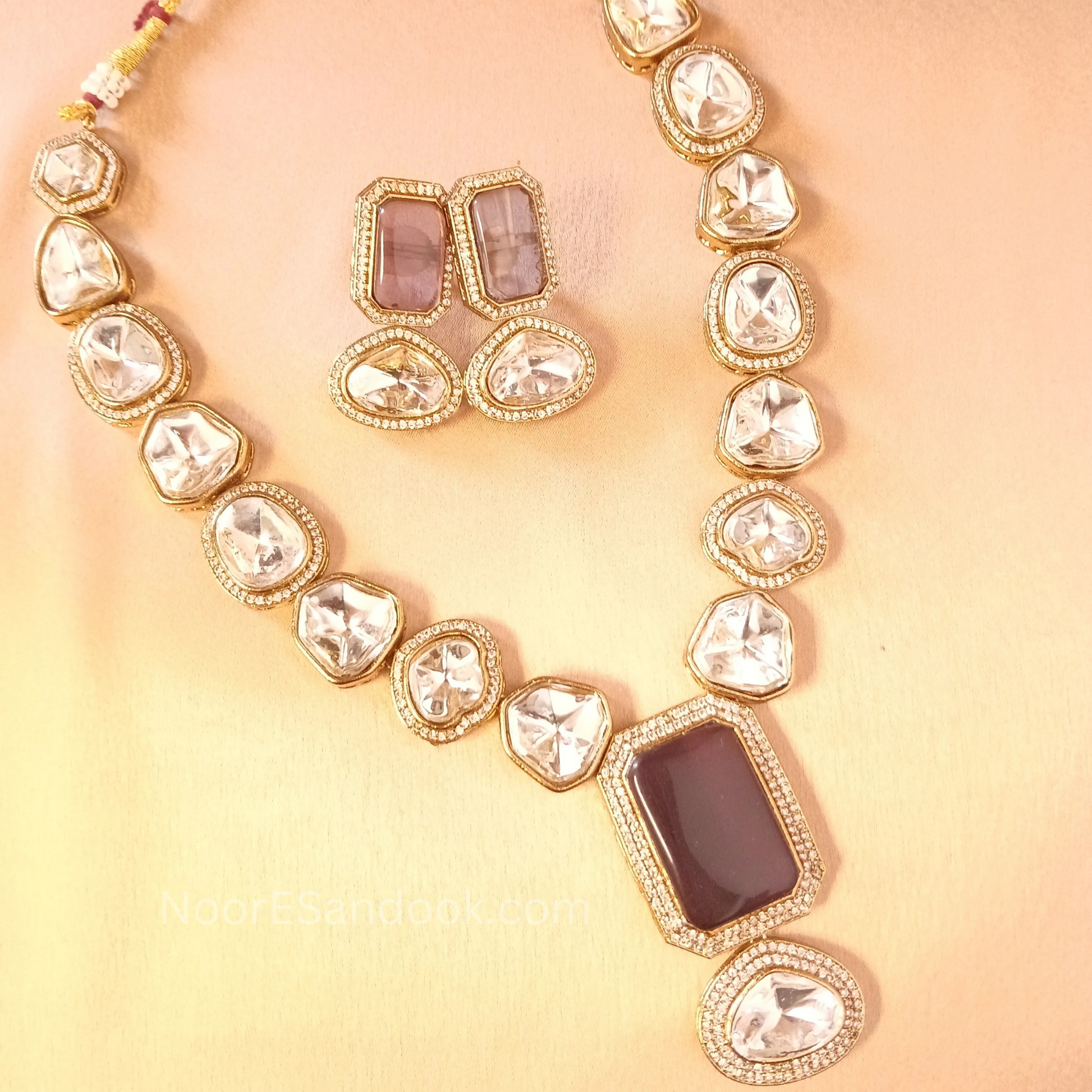 Polki Necklace with long pendant in stone- Lavender