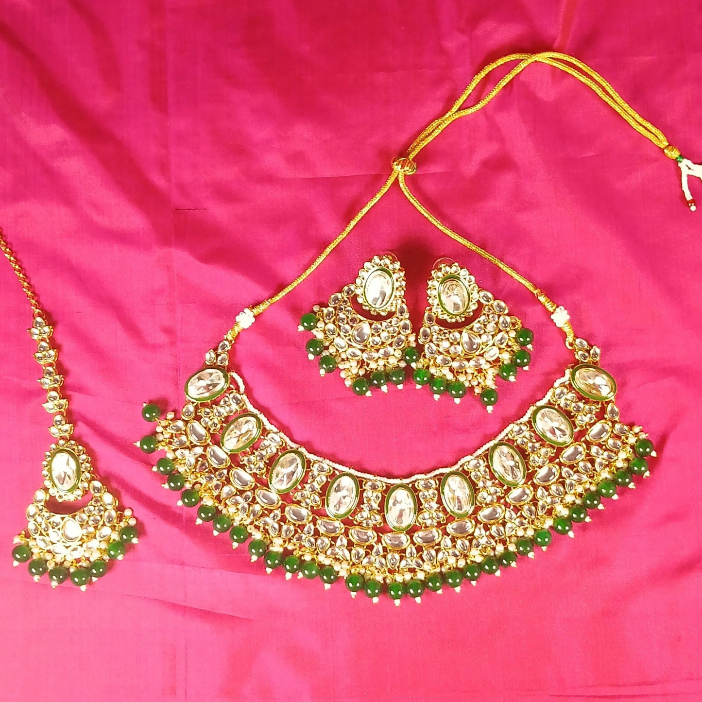 Kundan Necklace Set With Green Drops- Earrings & Maang Tika