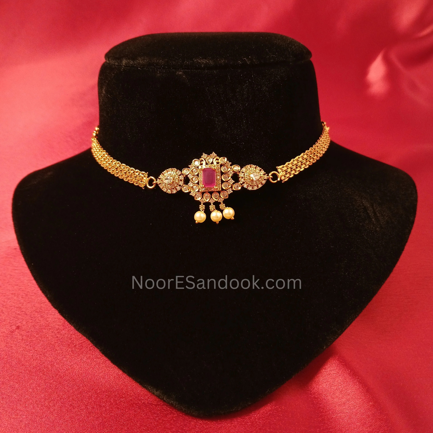 Small choker