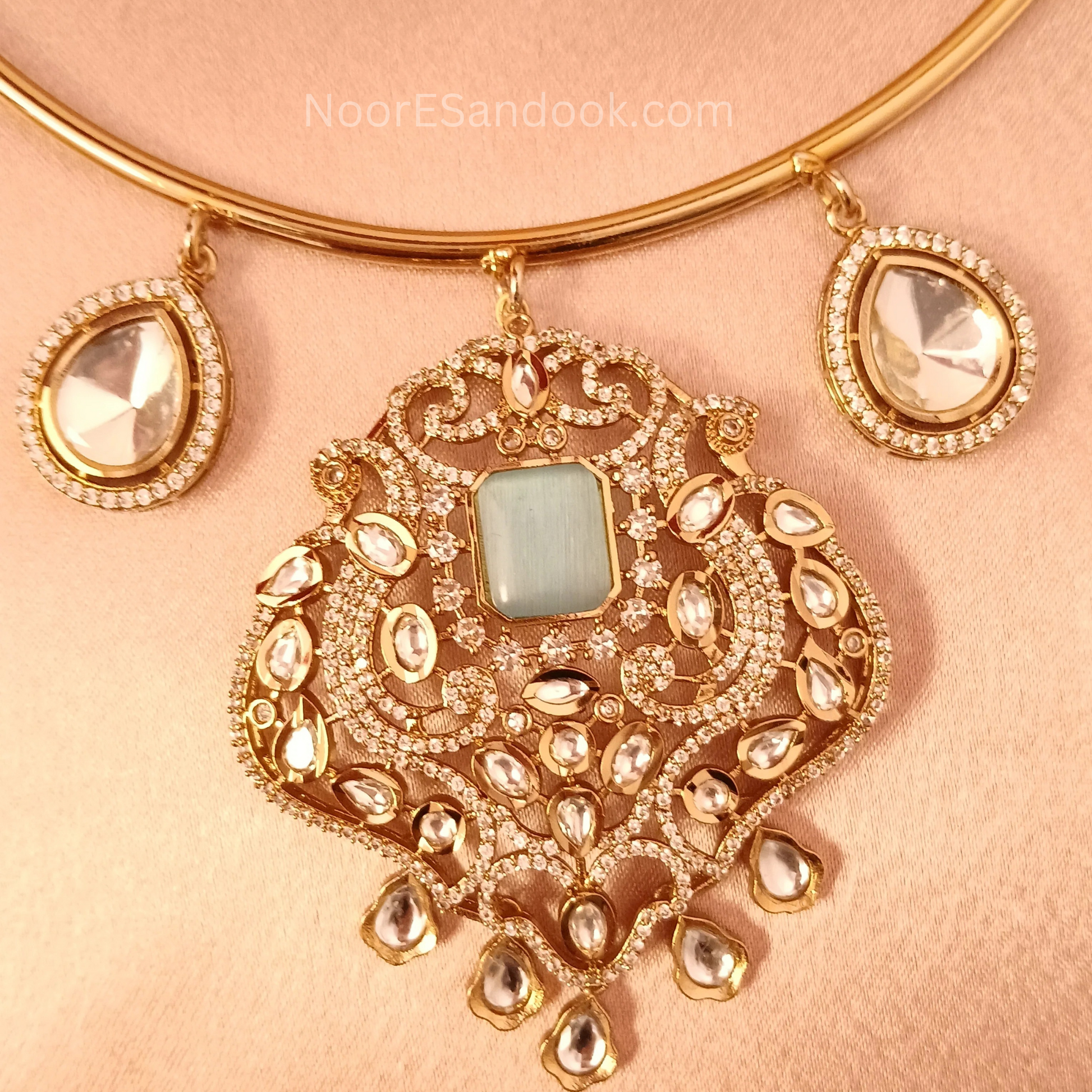 Maitreyi Huslee Set-Blue - NoorESandook