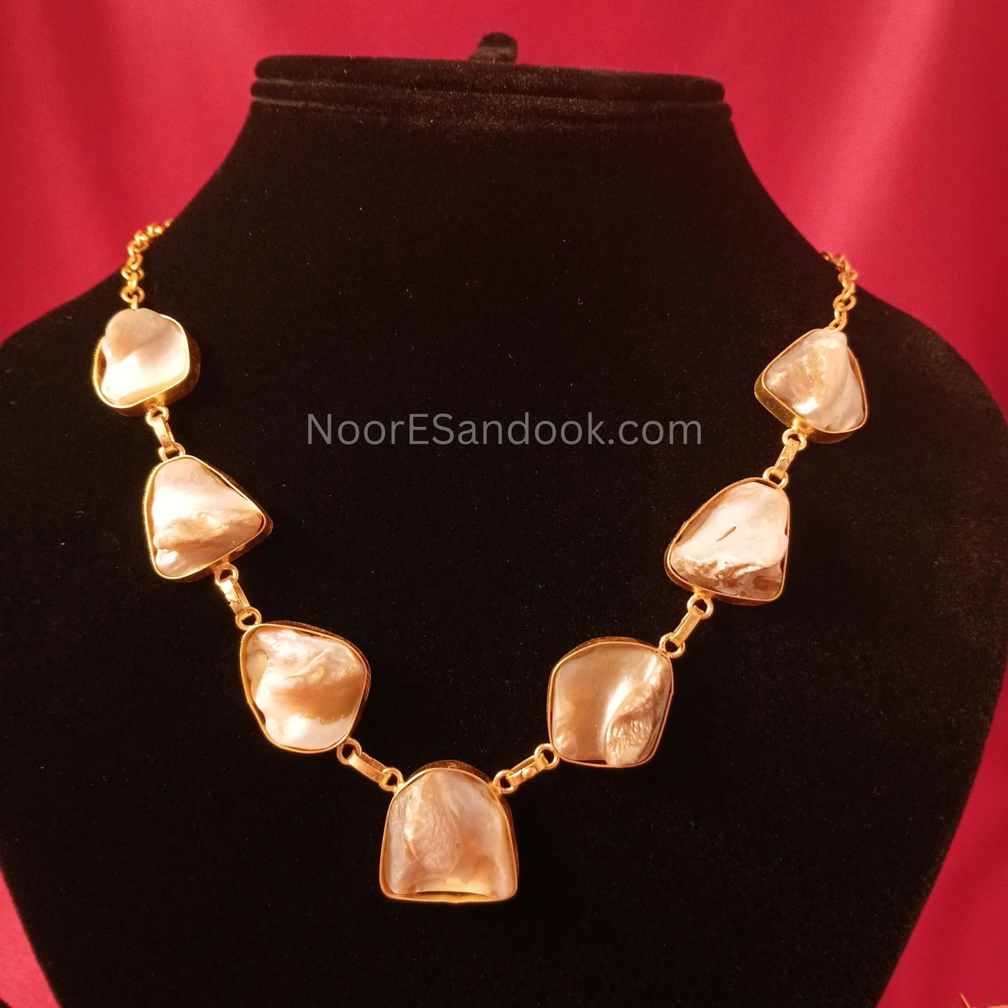 Tarangini MOP Necklace Set - NoorESandook