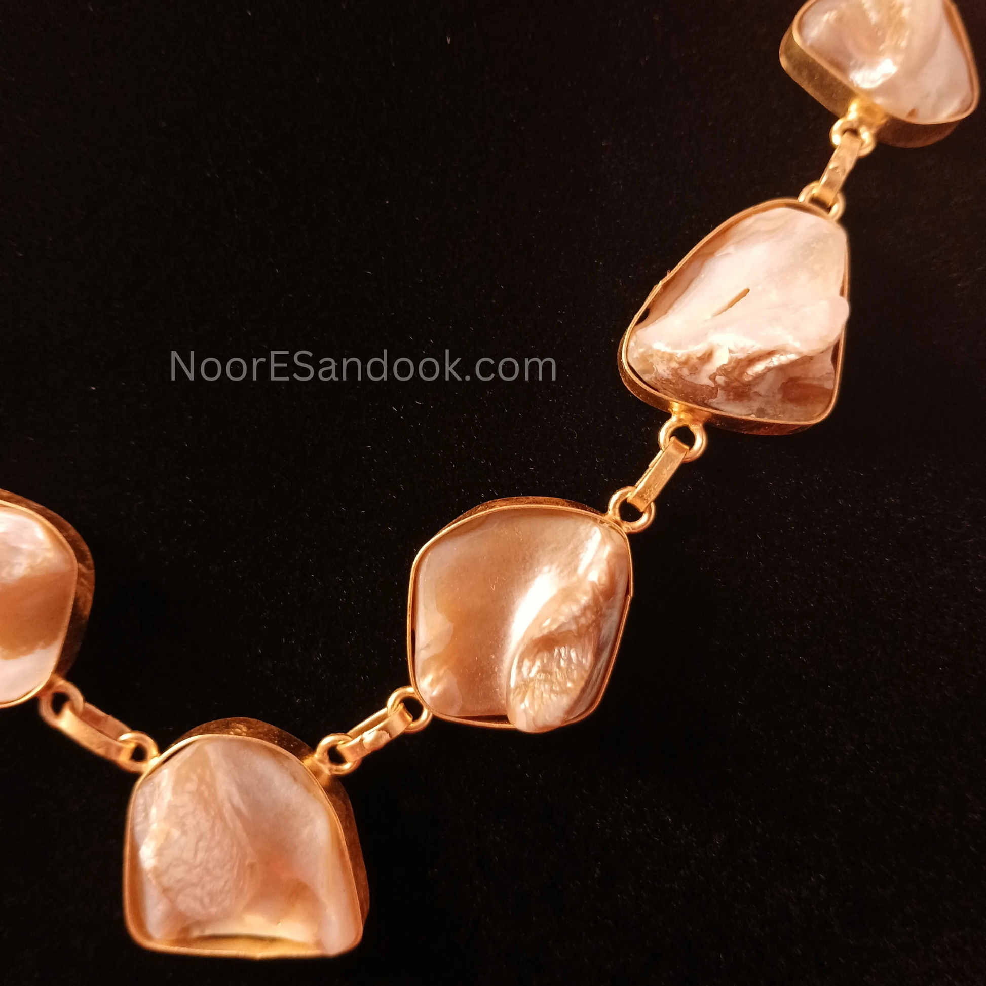 Tarangini MOP Necklace Set - NoorESandook