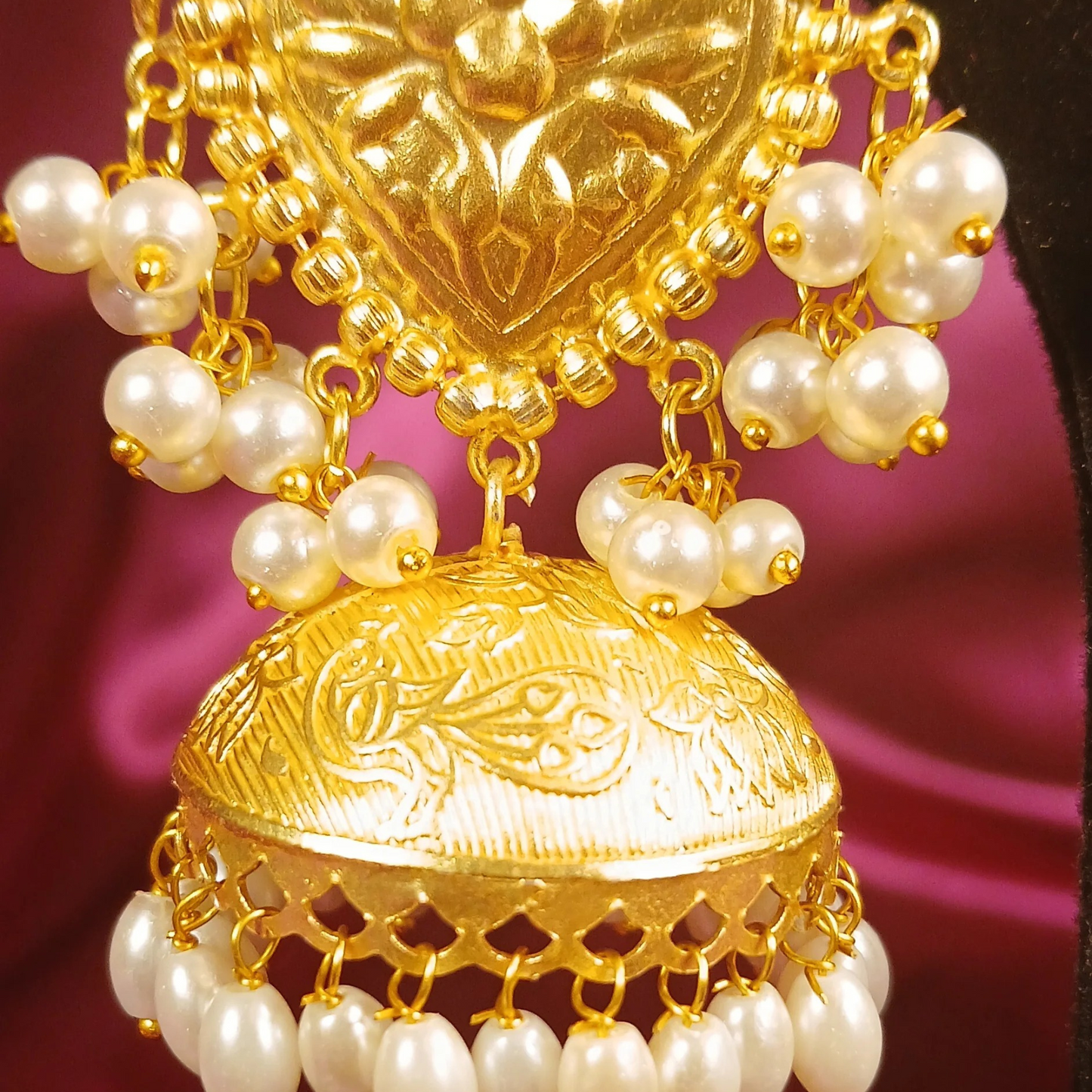 Golden Trending Earrings - NoorESandook