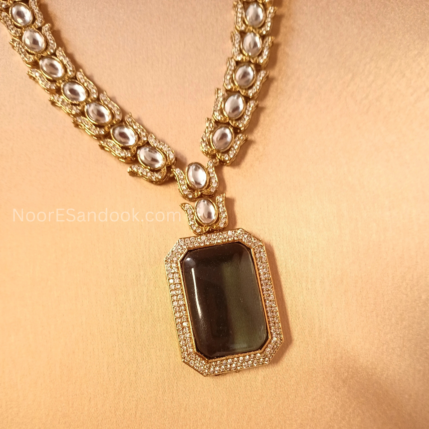 Radhika Victorian Necklace Set -Blue - NoorESandook