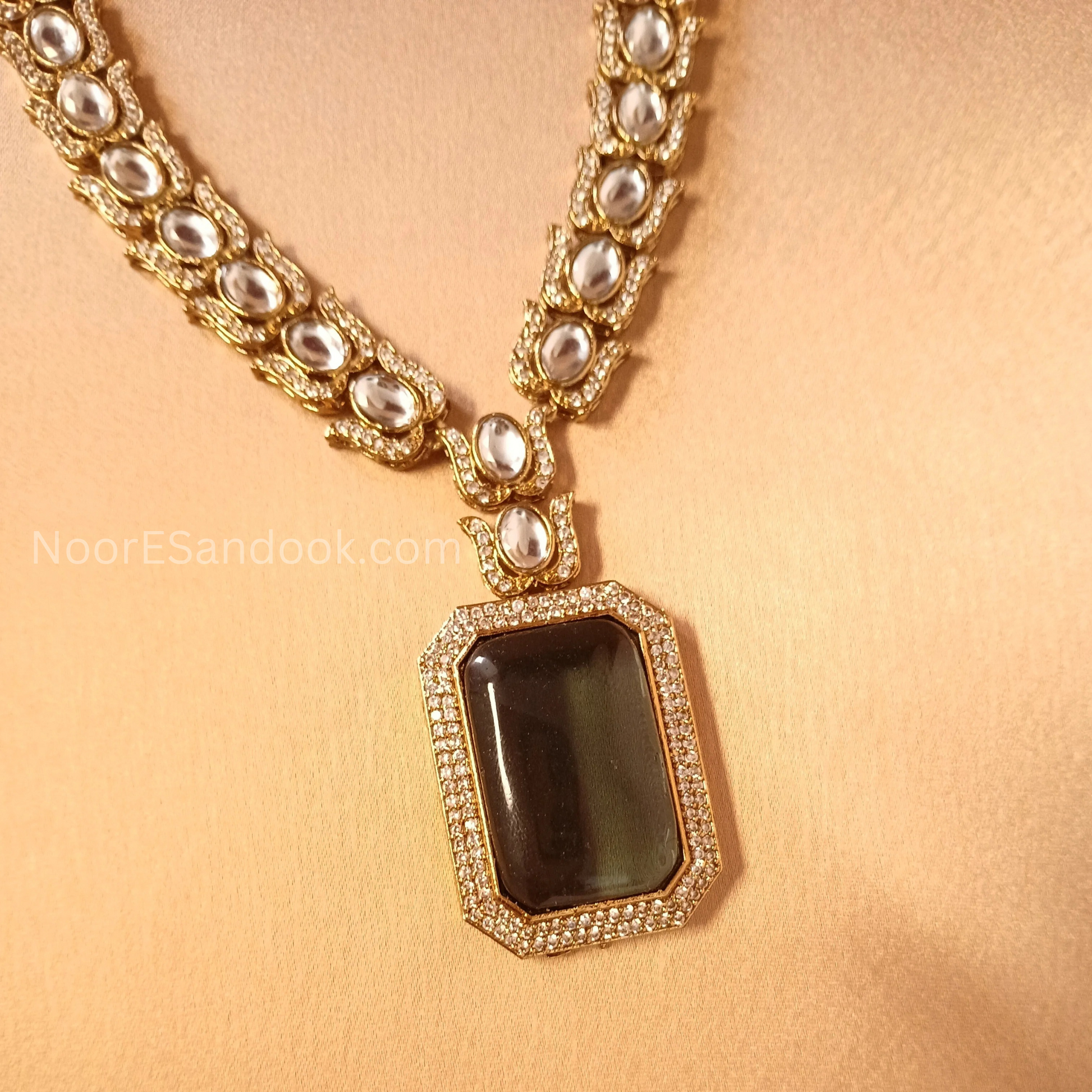 Radhika Victorian Necklace Set -Blue - NoorESandook