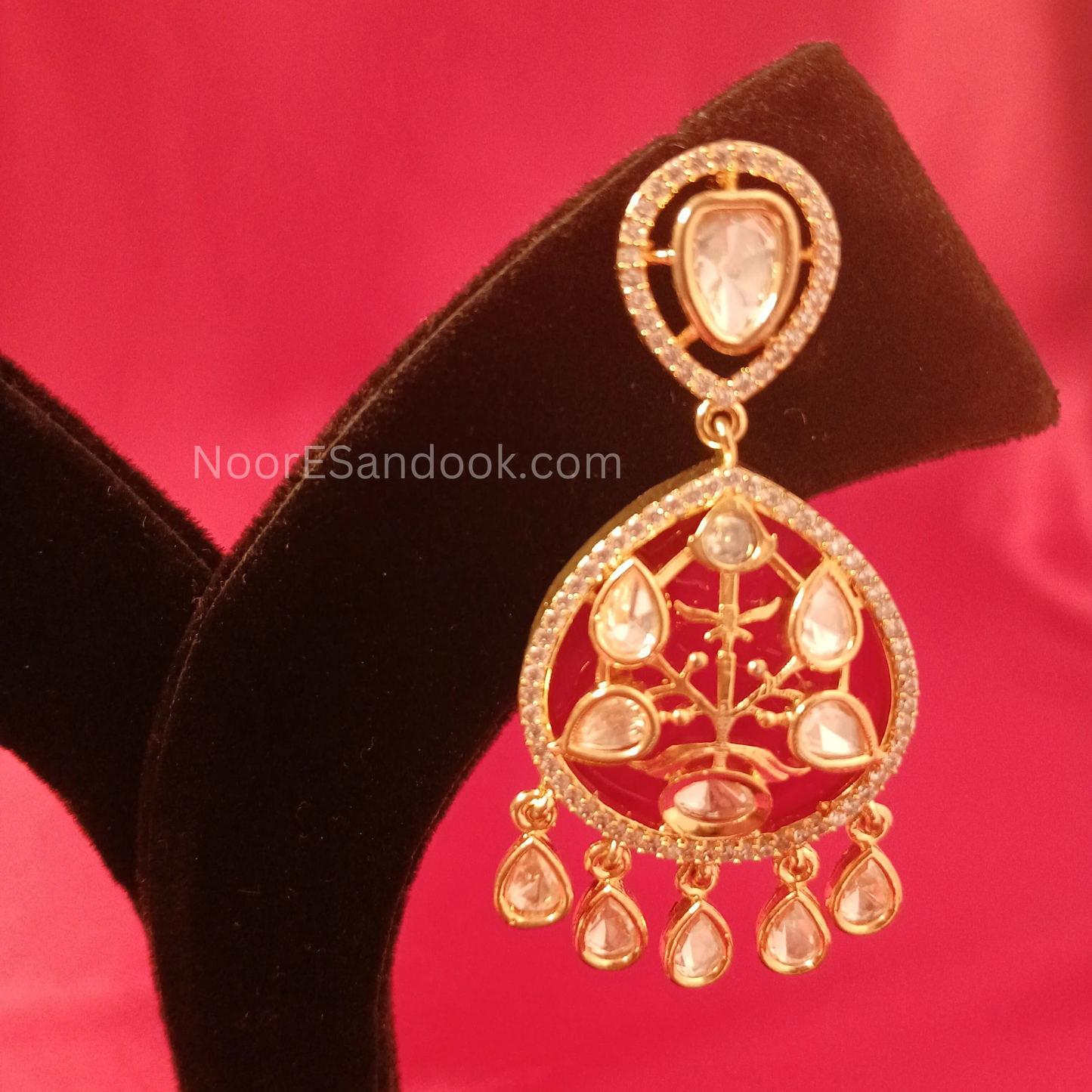 Artistic Stone carving Pendant set (Red)