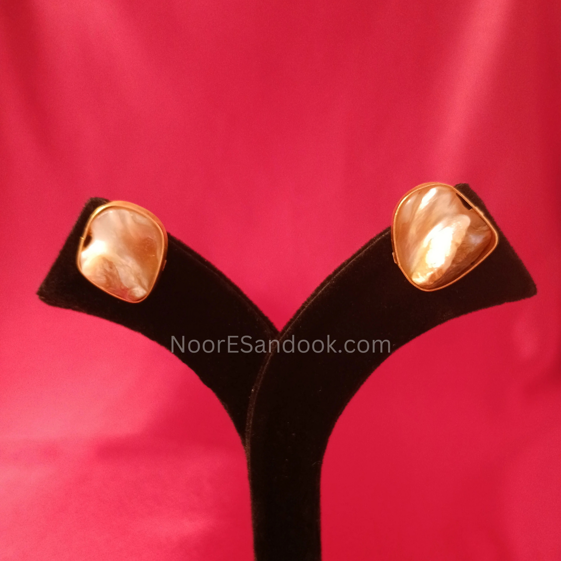 Tarangini MOP Necklace Set - NoorESandook