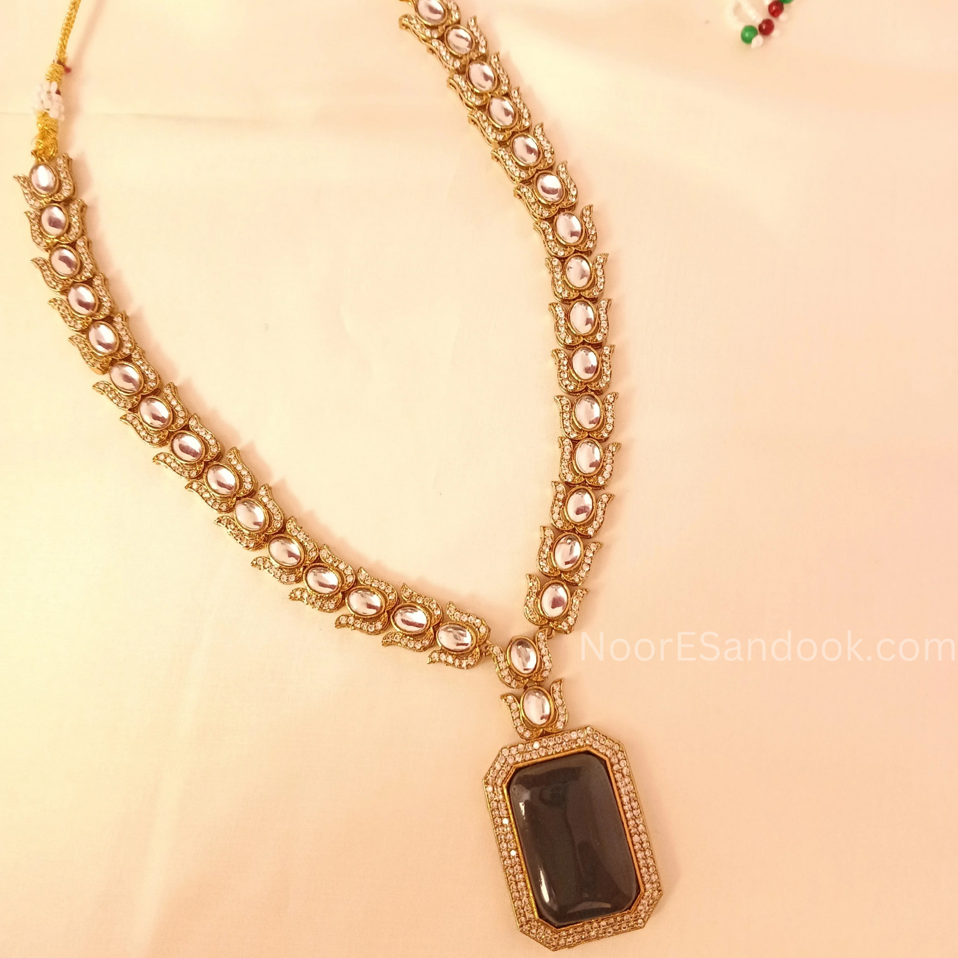 Radhika Victorian Necklace Set -Blue - NoorESandook