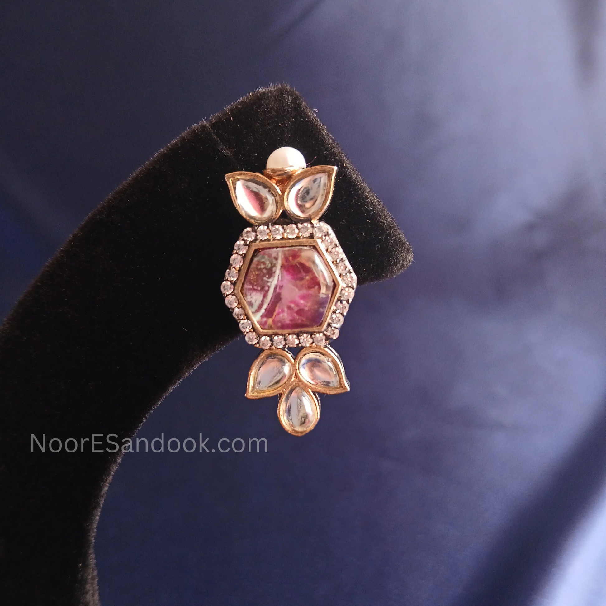 Doublet Stone Necklace- Design 1
