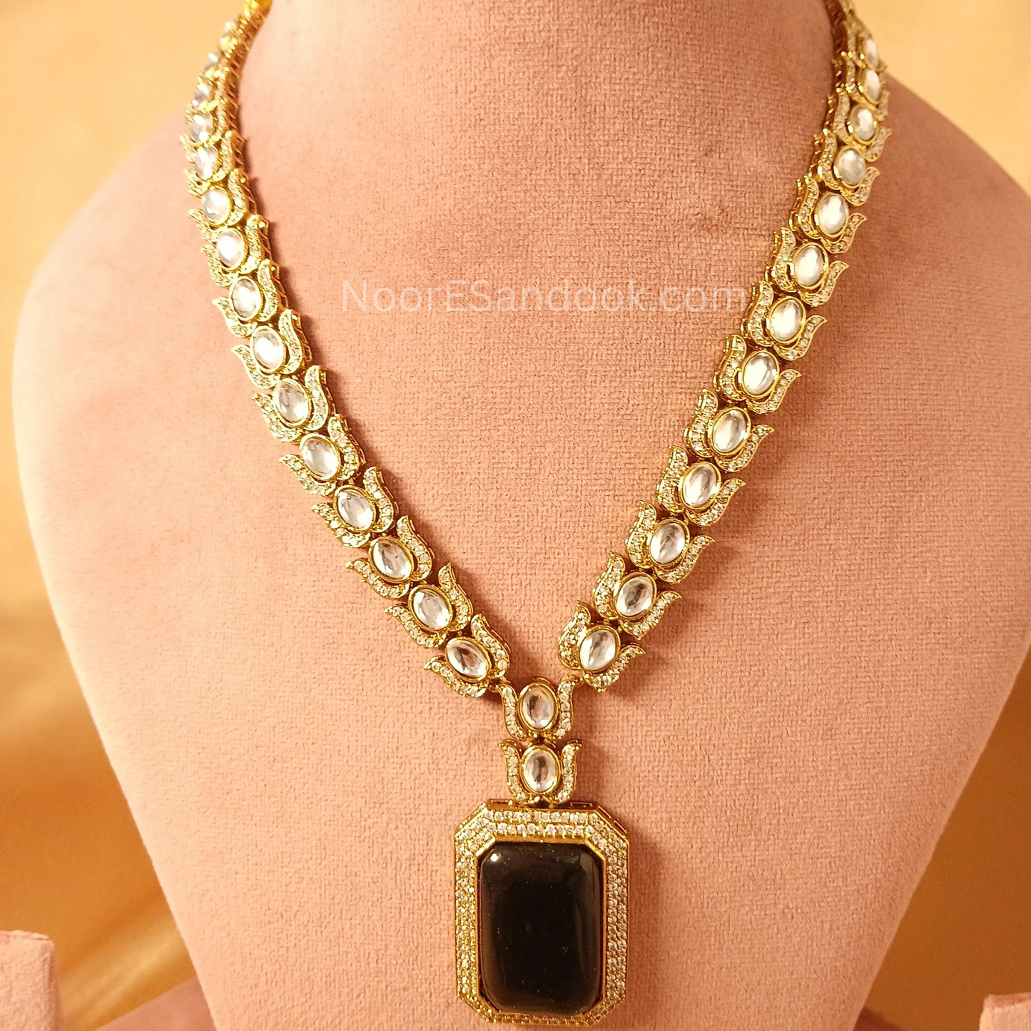 Radhika Victorian Necklace Set -Blue - NoorESandook